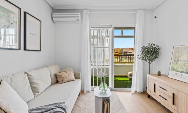 Sale - Apartment / flat -
Orihuela Costa - Playa Flamenca