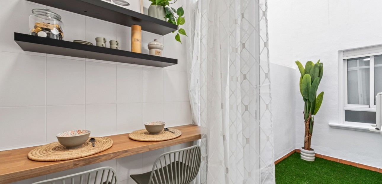 Sale - Apartment / flat -
Orihuela Costa - Playa Flamenca