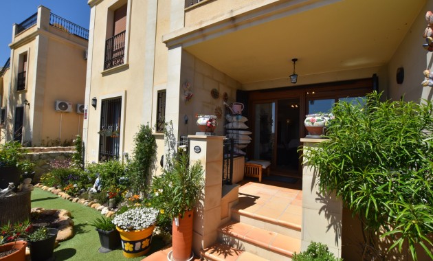 Sale - Apartment / flat -
Algorfa - La Finca Golf Resort