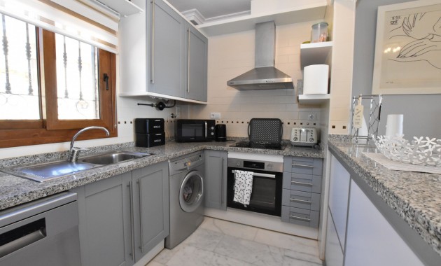 Sale - Apartment / flat -
Algorfa - La Finca Golf Resort