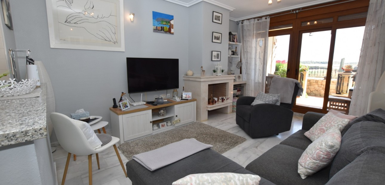 Sale - Apartment / flat -
Algorfa - La Finca Golf Resort