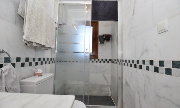 Sale - Apartment / flat -
Algorfa - La Finca Golf Resort