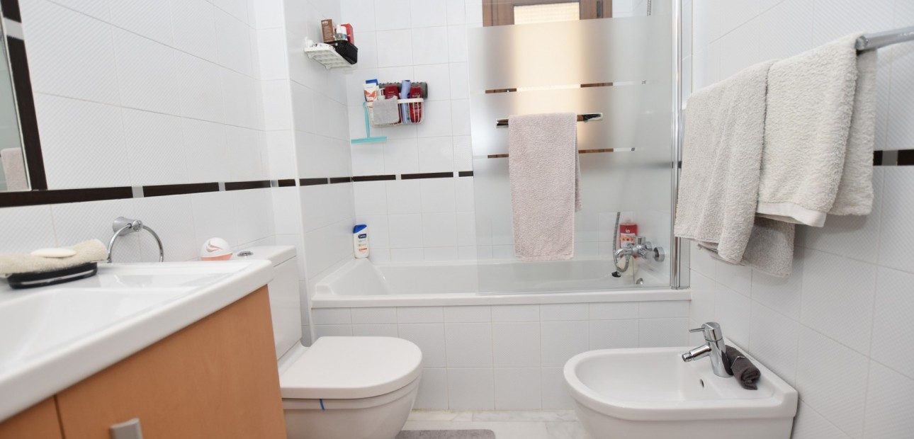 Sale - Apartment / flat -
Algorfa - La Finca Golf Resort