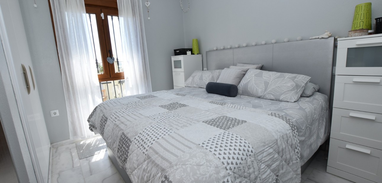 Sale - Apartment / flat -
Algorfa - La Finca Golf Resort