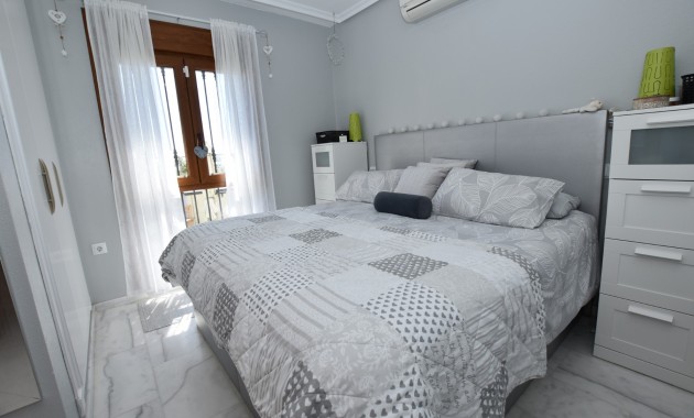 Sale - Apartment / flat -
Algorfa - La Finca Golf Resort