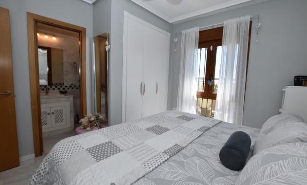 Sale - Apartment / flat -
Algorfa - La Finca Golf Resort