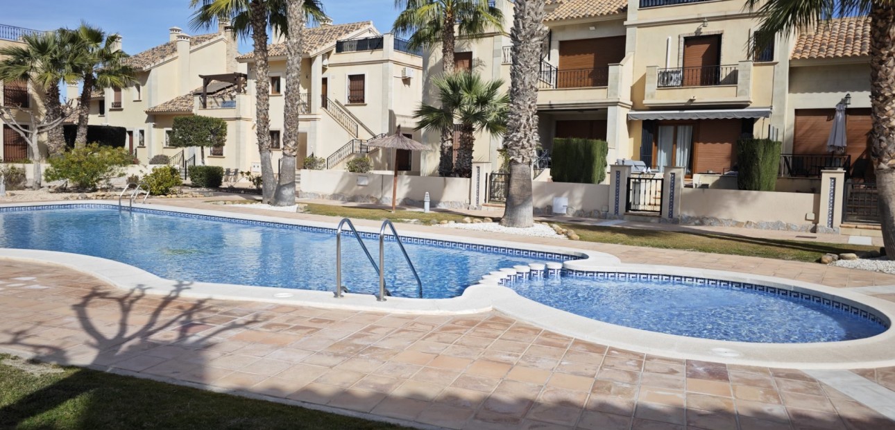 Sale - Apartment / flat -
Algorfa - La Finca Golf Resort
