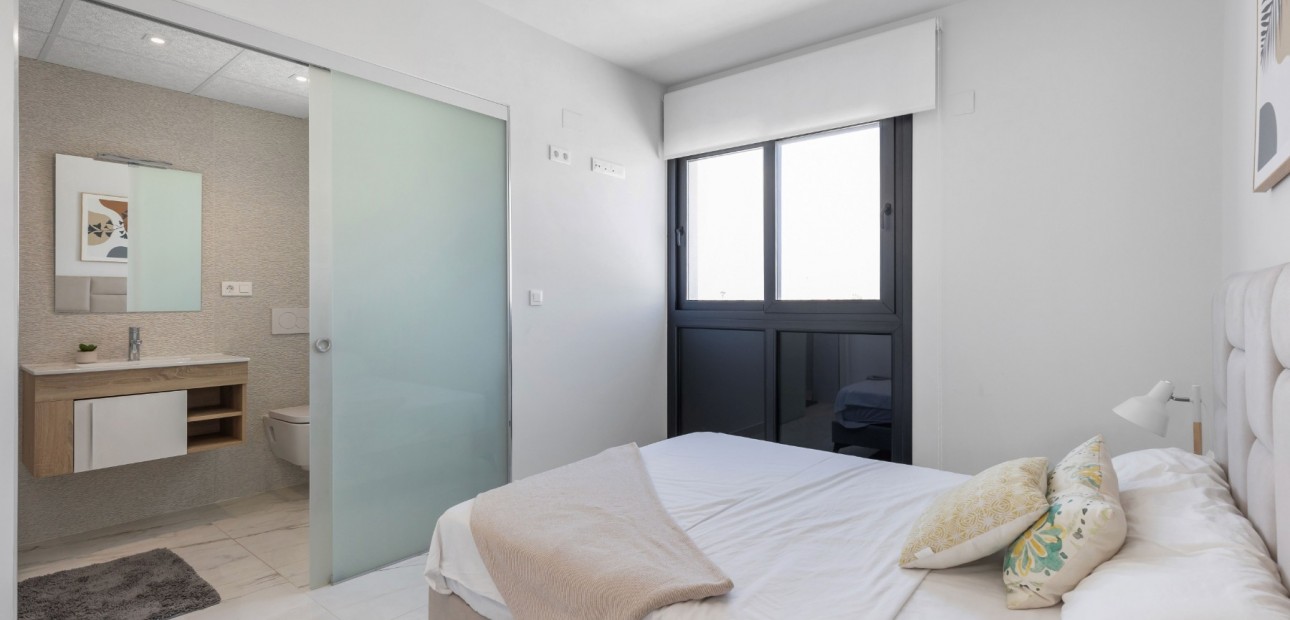 Sale - Apartment / flat -
Orihuela Costa - Playa Flamenca
