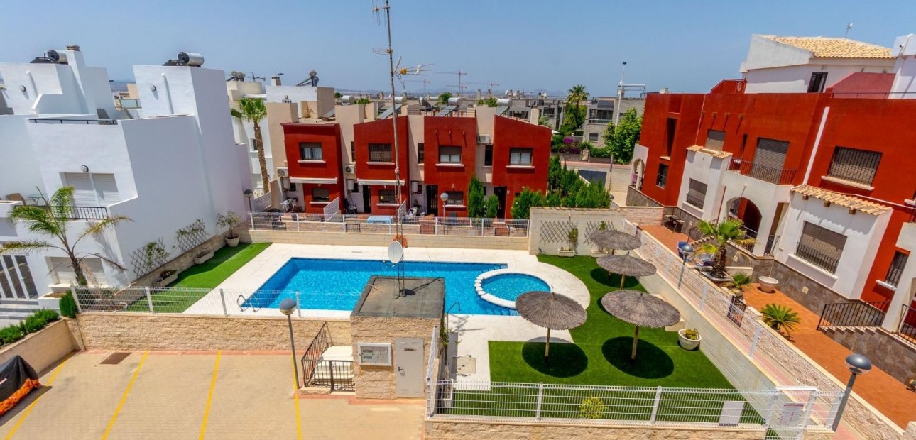 Sale - Townhouse -
Torrevieja - Aguas Nuevas