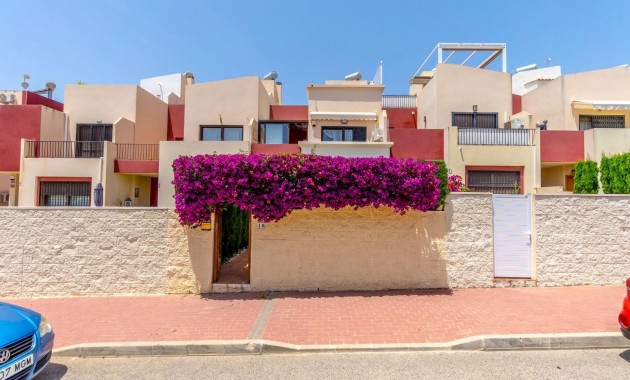 Sale - Townhouse -
Torrevieja - Aguas Nuevas