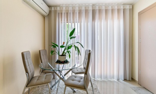 Sale - Townhouse -
Torrevieja - Aguas Nuevas