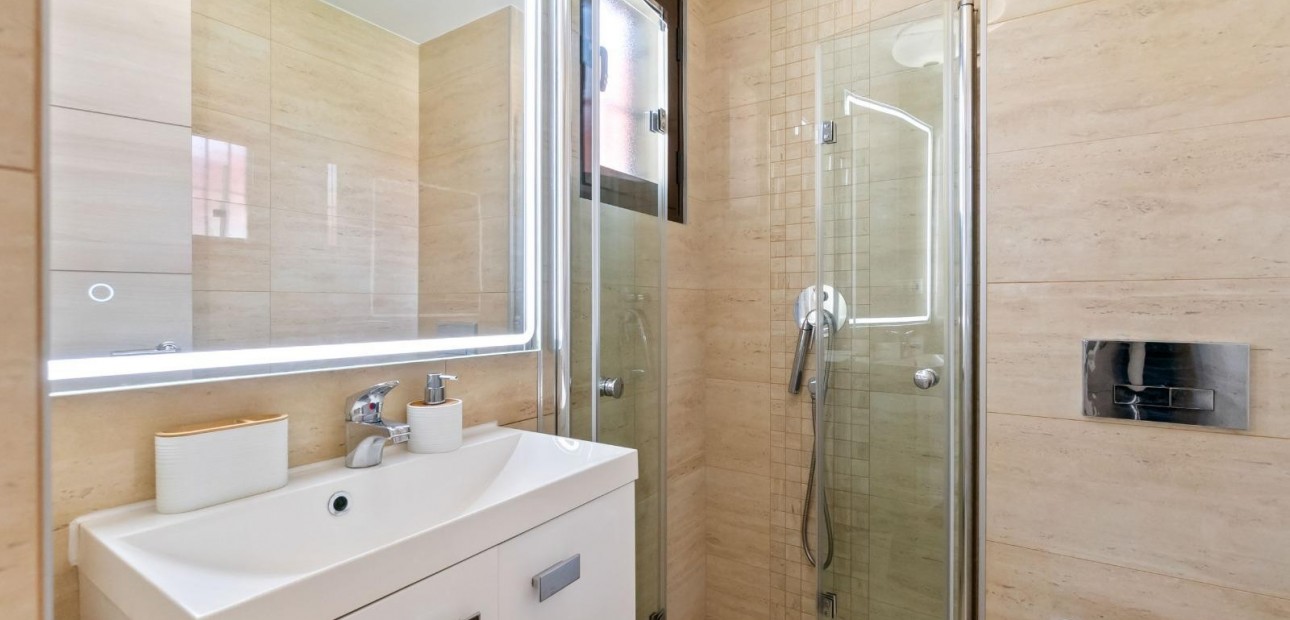Sale - Townhouse -
Torrevieja - Aguas Nuevas