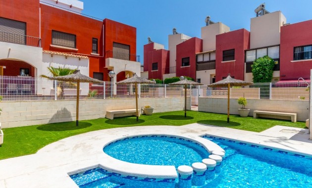 Sale - Townhouse -
Torrevieja - Aguas Nuevas