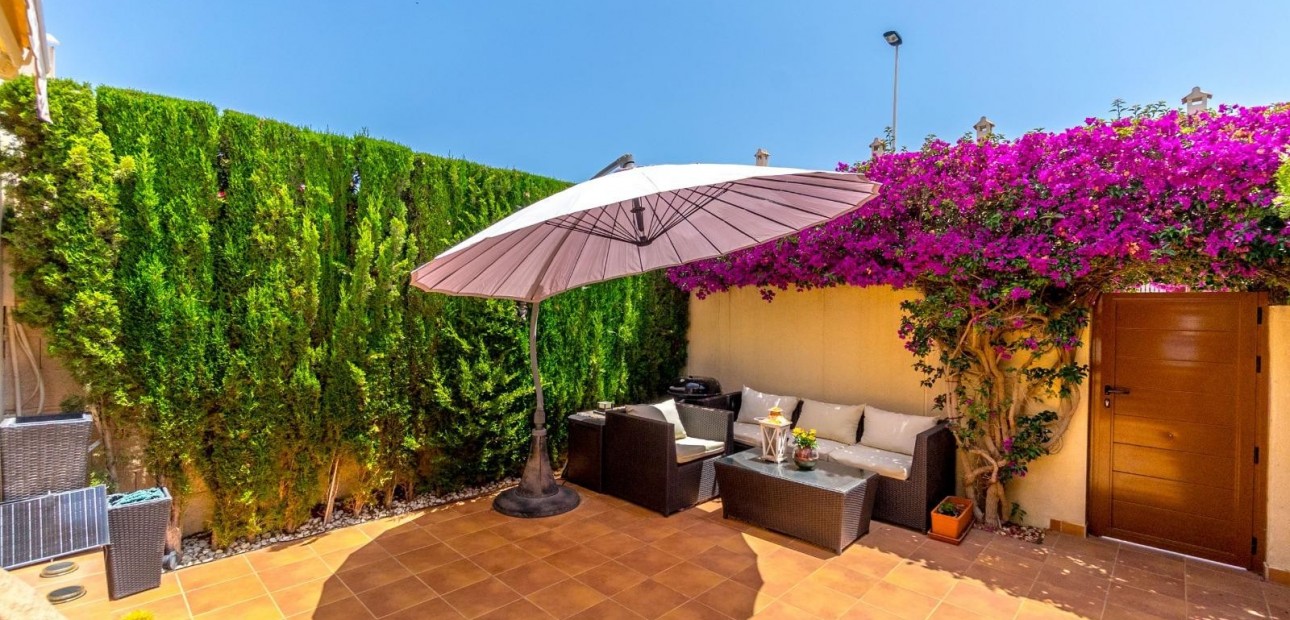 Sale - Townhouse -
Torrevieja - Aguas Nuevas