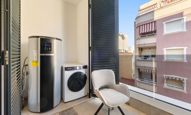 Sale - Apartment / flat -
Torrevieja - Playa Del Cura