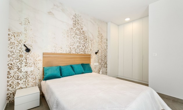 Sale - Apartment / flat -
Torrevieja - Playa Del Cura
