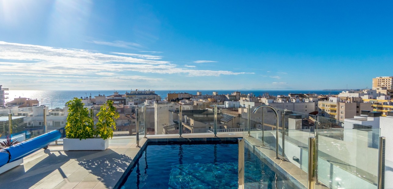 Sale - Apartment / flat -
Torrevieja - Playa Del Cura