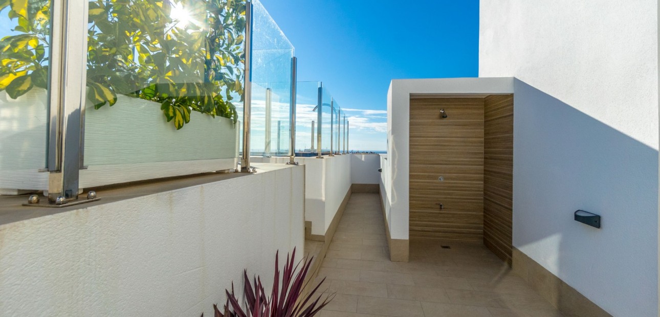 Sale - Apartment / flat -
Torrevieja - Playa Del Cura
