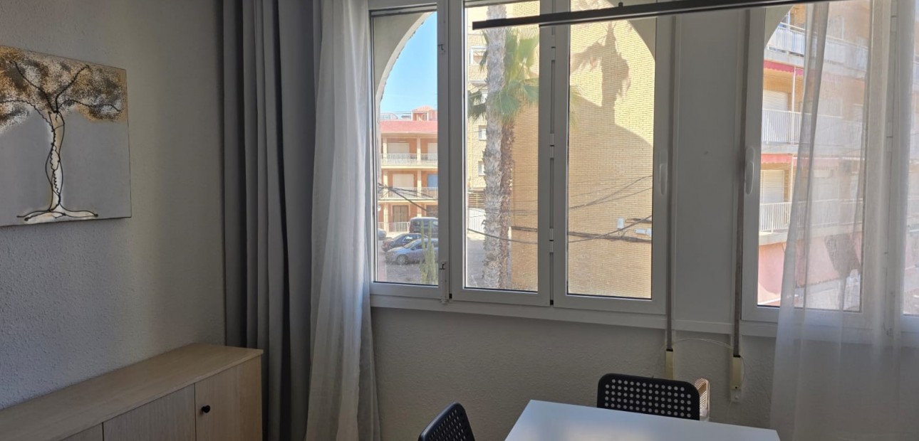Venta - Apartamento / piso -
Torrevieja - Torre La Mata