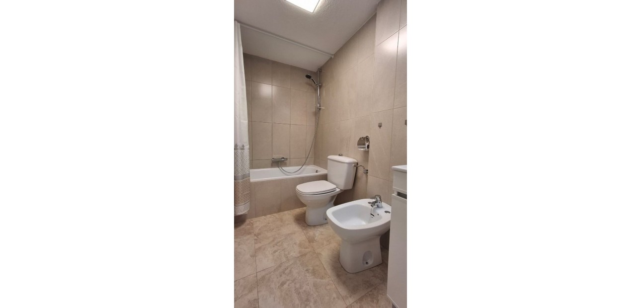 Venta - Apartamento / piso -
Torrevieja - Torre La Mata