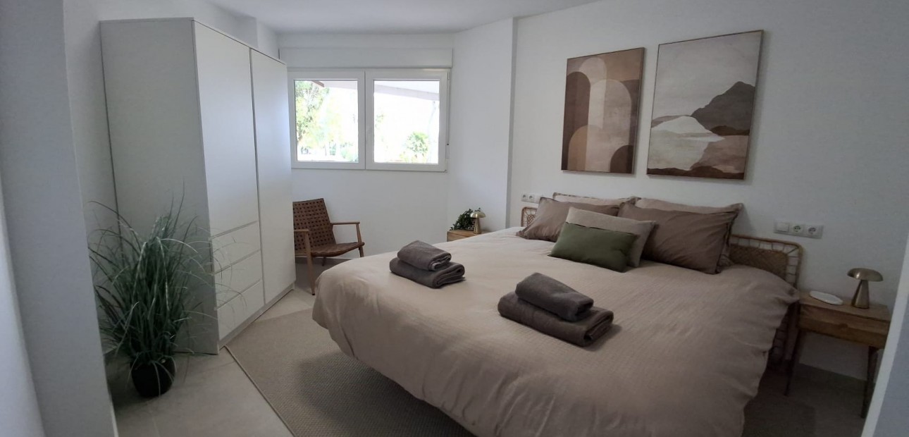 Venta - Apartamento / piso -
Torrevieja - Playa Acequion