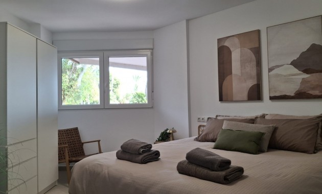 Venta - Apartamento / piso -
Torrevieja - Playa Acequion