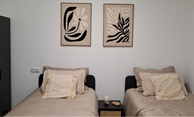 Venta - Apartamento / piso -
Torrevieja - Playa Acequion
