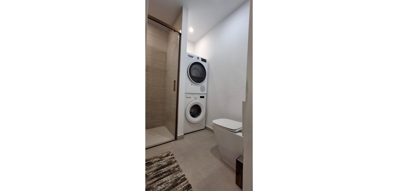 Venta - Apartamento / piso -
Torrevieja - Playa Acequion