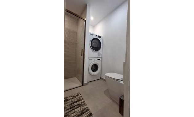 Venta - Apartamento / piso -
Torrevieja - Playa Acequion