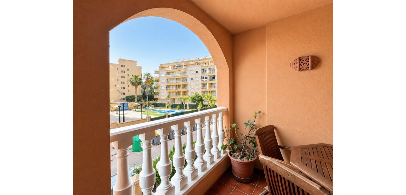 Venta - Apartamento / piso -
Torrevieja - Playa Los Locos