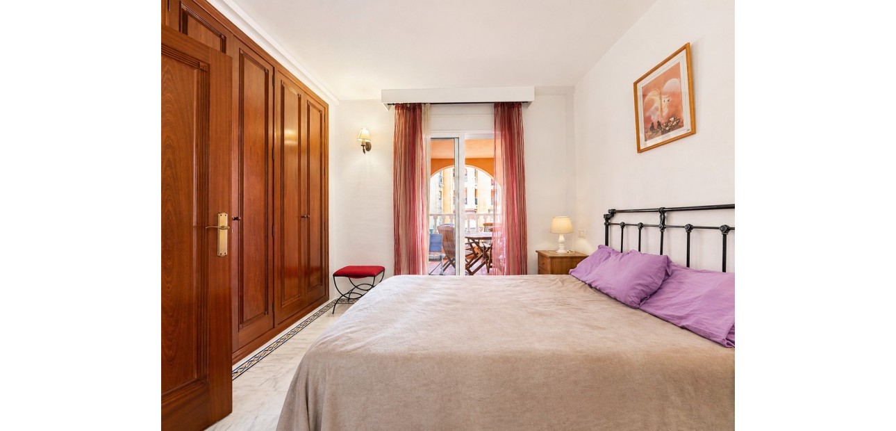 Venta - Apartamento / piso -
Torrevieja - Playa Los Locos