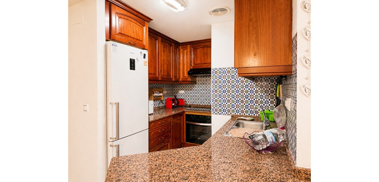 Venta - Apartamento / piso -
Torrevieja - Playa Los Locos