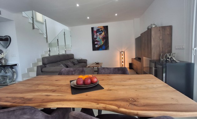 Sale - Detached Villa -
Los Montesinos - Entre Naranjos / Vistabella Golf