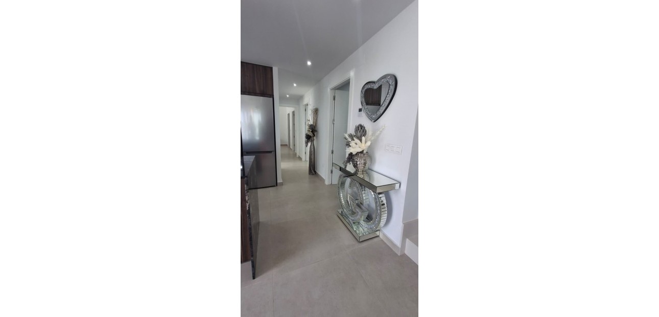 Sale - Detached Villa -
Los Montesinos - Entre Naranjos / Vistabella Golf