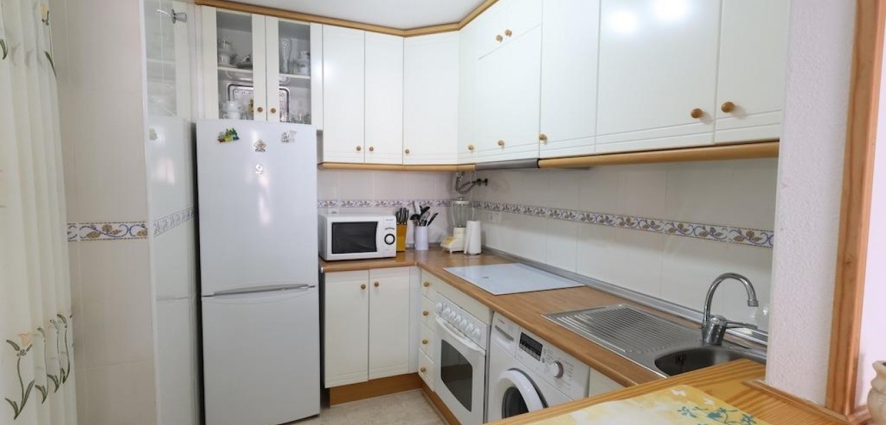 Venta - Apartamento / piso -
Torrevieja - Los Europeos