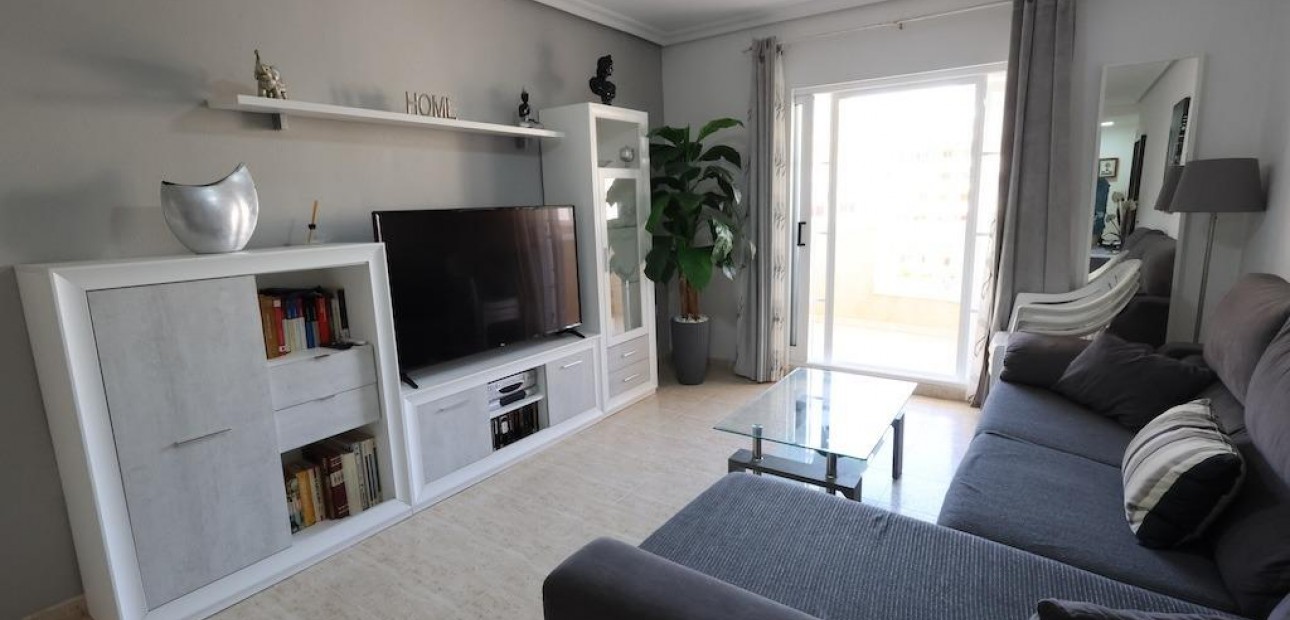 Venta - Apartamento / piso -
Torrevieja - Los Europeos