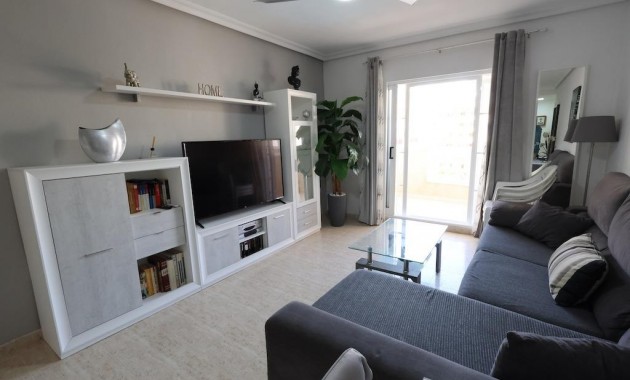 Venta - Apartamento / piso -
Torrevieja - Los Europeos