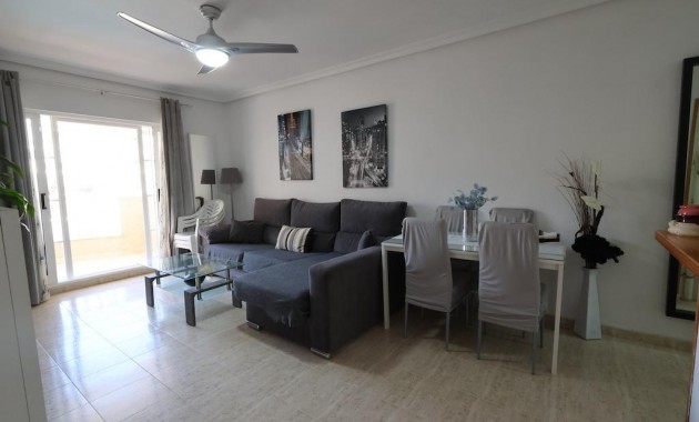 Venta - Apartamento / piso -
Torrevieja - Los Europeos
