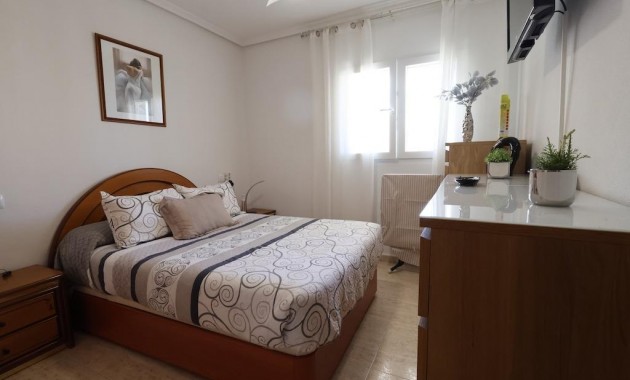 Venta - Apartamento / piso -
Torrevieja - Los Europeos