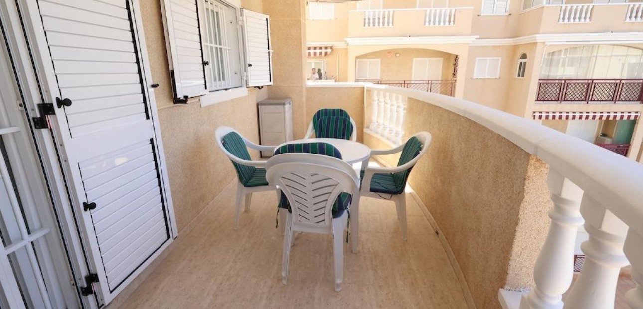 Venta - Apartamento / piso -
Torrevieja - Los Europeos