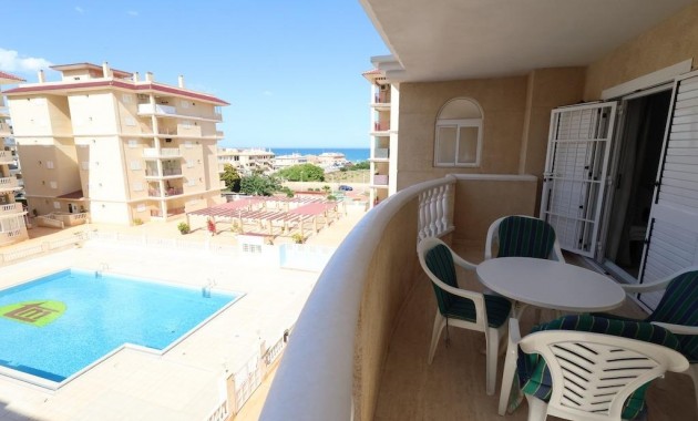 Venta - Apartamento / piso -
Torrevieja - Los Europeos