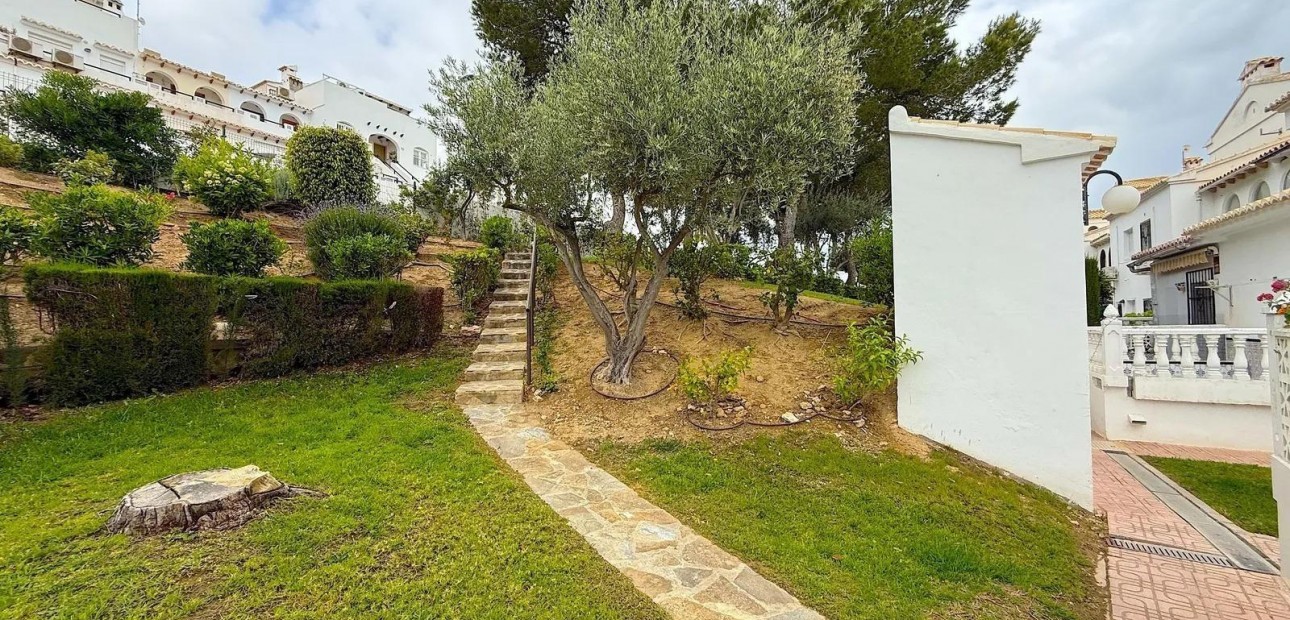 Sale - Bungalow -
Torrevieja - Torre la mata
