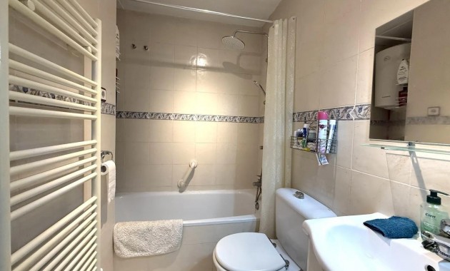 Sale - Bungalow -
Torrevieja - Torre la mata