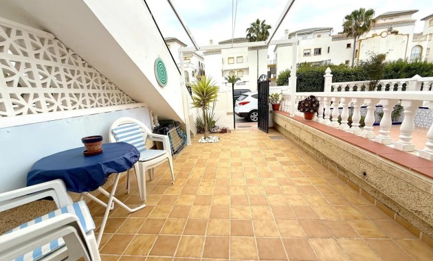 Sale - Bungalow -
Torrevieja - Torre la mata