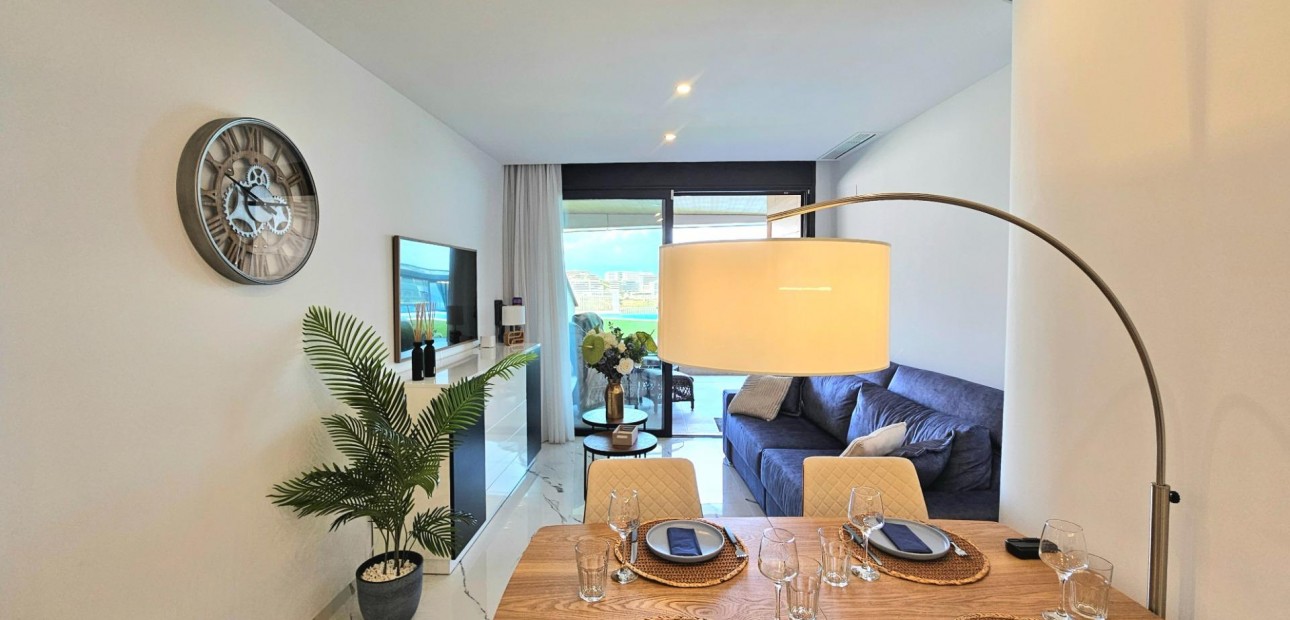 Sale - Apartment / flat -
Gran alacant - Monte y Mar