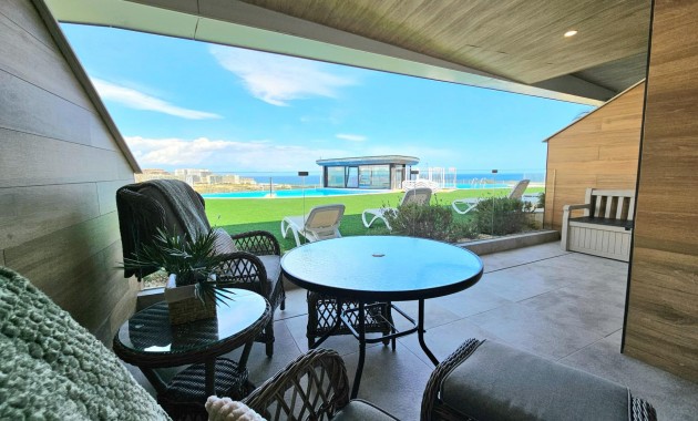 Sale - Apartment / flat -
Gran alacant - Monte y Mar