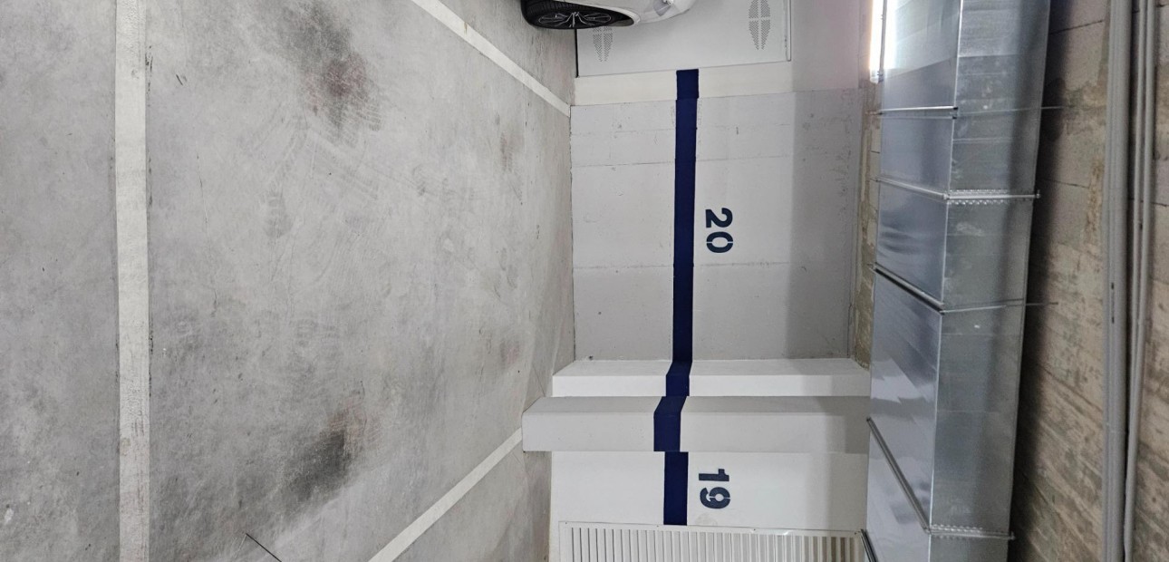 Sale - Apartment / flat -
Gran alacant - Monte y Mar