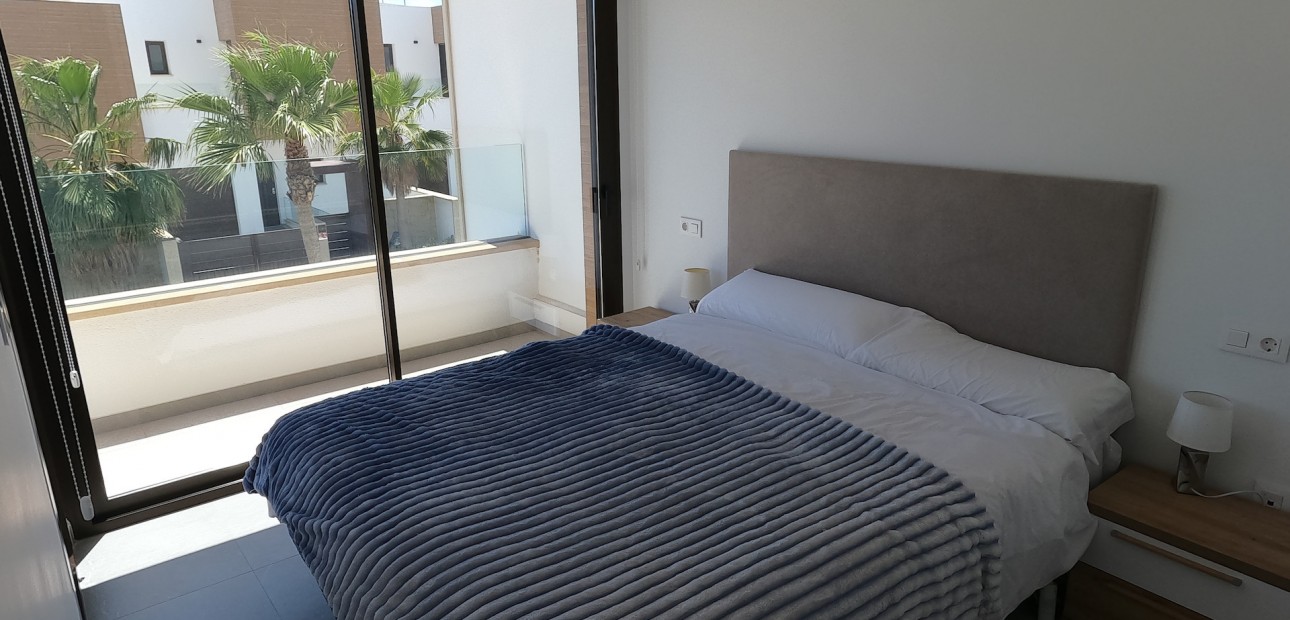 Sale - Detached Villa -
Algorfa - La Finca Golf Resort