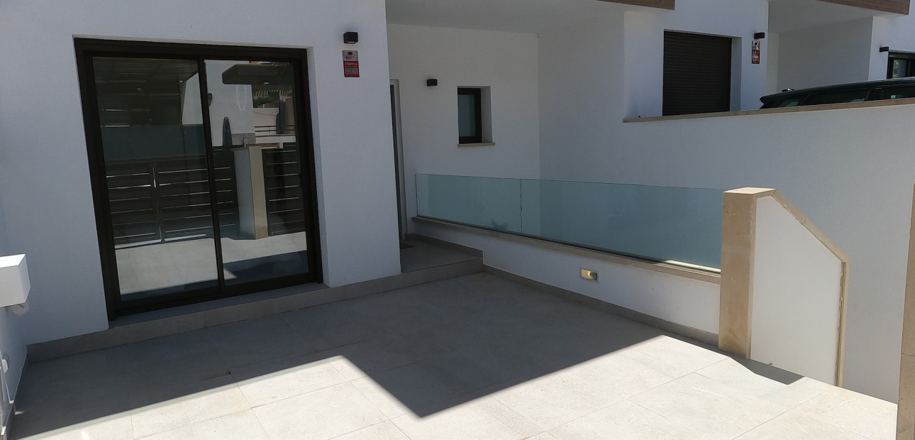 Sale - Detached Villa -
Algorfa - La Finca Golf Resort
