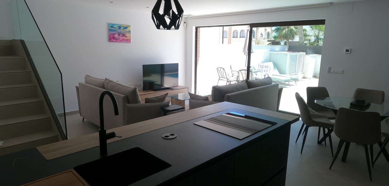 Sale - Detached Villa -
Algorfa - La Finca Golf Resort
